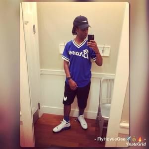 Meet your Posher, Howard